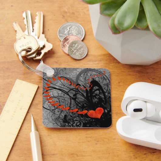 黒と赤いハートの渦巻き キーホルダー (デスク)