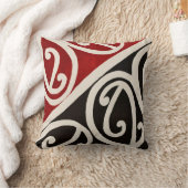 黒と赤とクリームの渦巻きバーガン芸術的ディ クッション (ブランケット)
