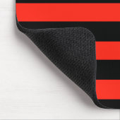 黒と赤のストライプ マウスパッド (コーナー)