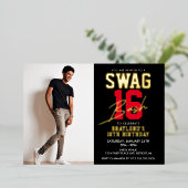 黒と赤のスワッグ16誕生日 箔招待状 (立ち正面)