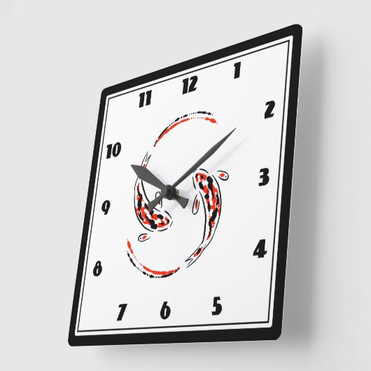 黒と赤の日本のコイの芸術的魚 スクエア壁時計 (傾斜)