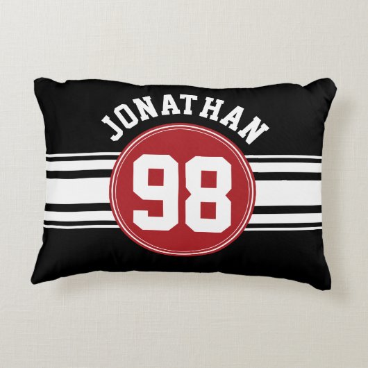 黒と赤の自動レースストライプの名前番号 アクセントクッション (裏面)