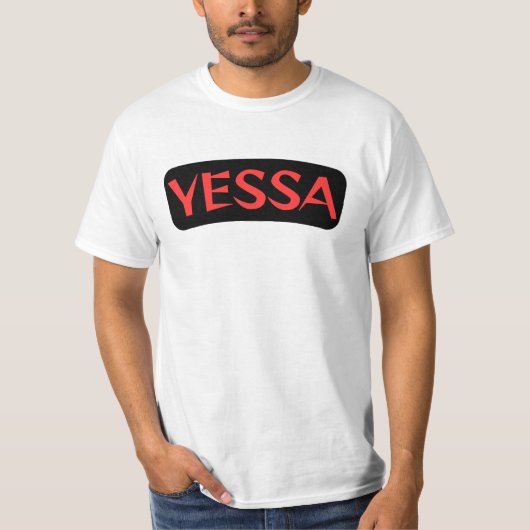 黒と赤のYessa Tシャツ (正面)