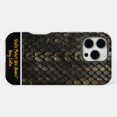 黒と金のヘビ模様 iPhoneケース (裏面横)