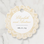 黒と金ゴールドのエレガントレース結婚スクリプトの正方形 フェイバータグ (正面)