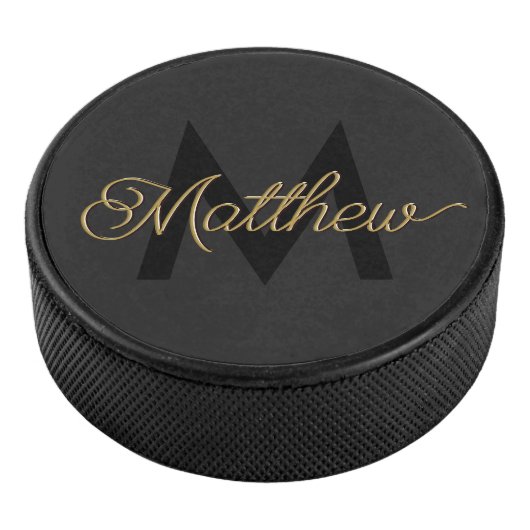 黒と金ゴールドのタイポグラフィ名前の追加&モノグラムメンズ アイスホッケーパック (3/4)