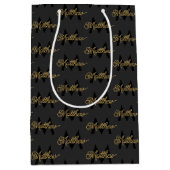 黒と金ゴールドのタイポグラフィ名前の追加&モノグラムメンズ ミディアムペーパーバッグ (正面)