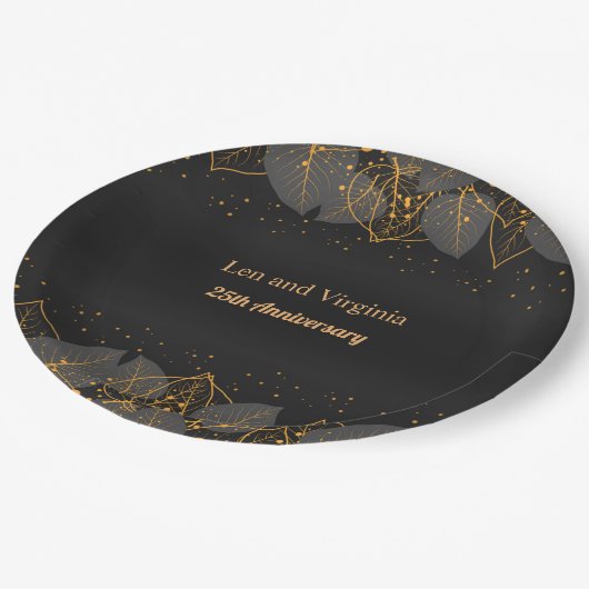 黒と金ゴールドの葉縁どテンプレート ペーパープレート (アングル)