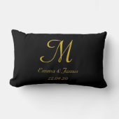 黒と金ゴールドエレガントのモノグラムスクリプト名 ランバークッション (正面)