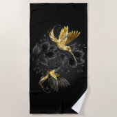 黒と金ゴールドハミングバード ビーチタオル (正面)