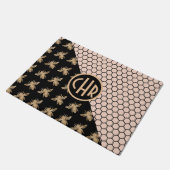 黒と金ゴールドミツバチとピンクハニカムモノグラム ドアマット (アングル)