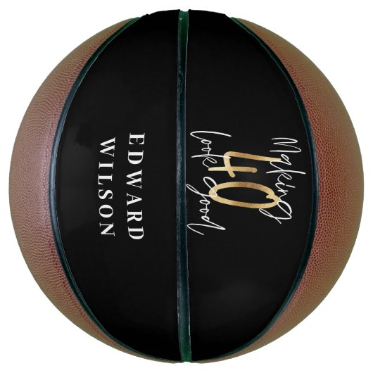 黒と金ゴールドモダンのタイポグラフィ40歳の誕生日 バスケットボール (縦)