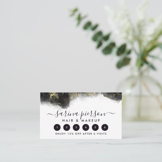 黒と金ゴールドモダンの液体水カラーインク ロイヤリティカード (スタンド正面)