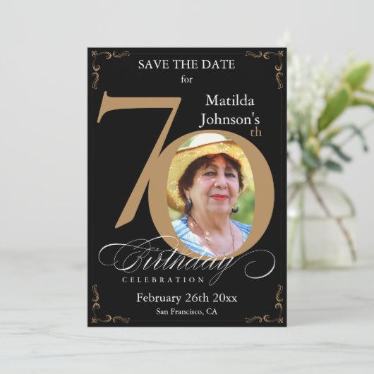 黒と金ゴールド70誕生日日付の保存カスタム方法 招待状 (スタンド正面)