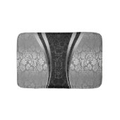 黒と銀のグレーのフローラダマスクのパターン バスマット (正面)