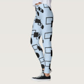 黒と青のレギンス レギンス (左)