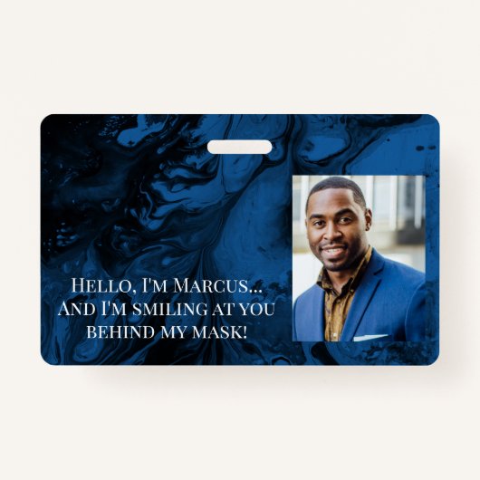 黒と青の大理石,仮面の後ろに バッジ (正面)