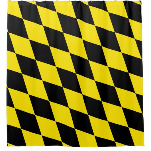 黒と黄色のバイエルダイヤモンド国旗のパターン シャワーカーテン (正面)