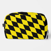 黒と黄色のバイエルダイヤモンド国旗のパターン ドップキット (正面)