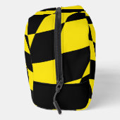 黒と黄色のバイエルダイヤモンド国旗のパターン ドップキット (右)