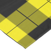 黒と黄色の格子模様のテーブルクロス テーブルクロス (アングル)