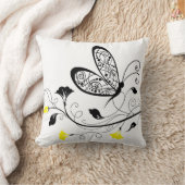 黒と黄色の蝶 クッション (ブランケット)