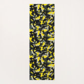 黒と黄色の迷彩パターン ヨガマット (裏面)