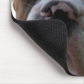 黒によって注目されるボクサー犬のマウスパッド マウスパッド (コーナー)