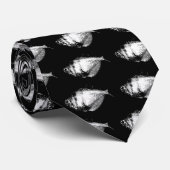 黒に大きな黒のスカートのテトラフィッシュ ネクタイ (ロール)