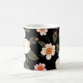 黒に明るい花の模様 コーヒーマグカップ (中央)