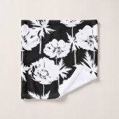 黒に白い花。 バスタオルセット (ウォッシュタオル)