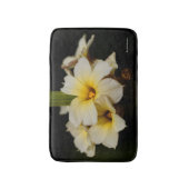 黒に美しいサテンの花 バスマット (正面縦)