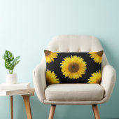 黒に美しい黄色のひまわり ランバークッション (椅子)