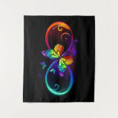 黒に虹鮮やかの蝶が付いた無限遠 タペストリー (正面)