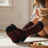 黒に赤い花の模様 ソックス