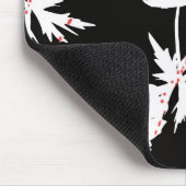 黒に赤、白の花。 マウスパッド (コーナー)