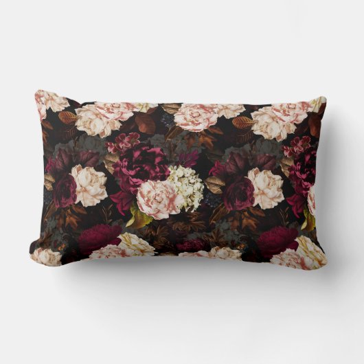 黒に青々としたバロックアンティークの牡丹の花 ランバークッション (正面)