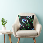 黒に青い緑のネオンの花 クッション (椅子)