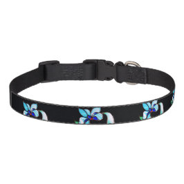 黒に青い緑のネオンの花 ペット首輪