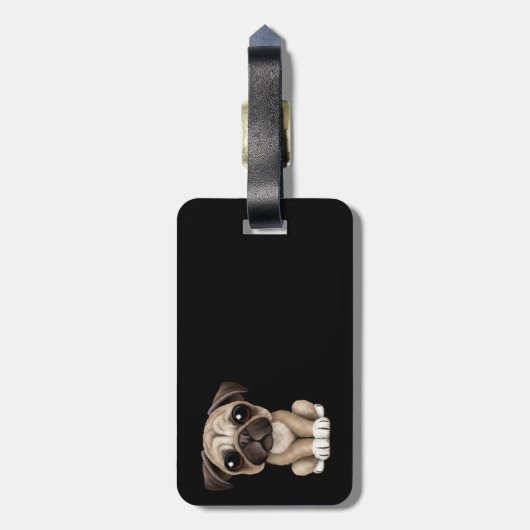 黒のかわいいベビーのパグの小犬 ラゲッジタグ (裏面縦)