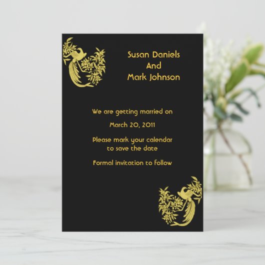 黒のウェディングセーブ・ザ・デートに金の鳩 セーブザデート (スタンド正面)