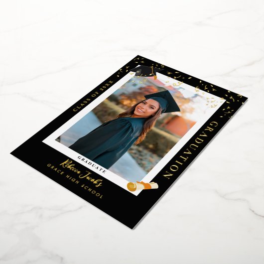 黒のエレガント卒業写真のコメント 箔招待状 (回転した状態)