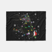 黒のオードル犬のクリスマスイルミネーション 面白いサンタ帽子を被ったドッグ フリースブランケット (正面(横))