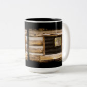 黒のキャビン窓を通り抜け ツートーンマグカップ (正面右)
