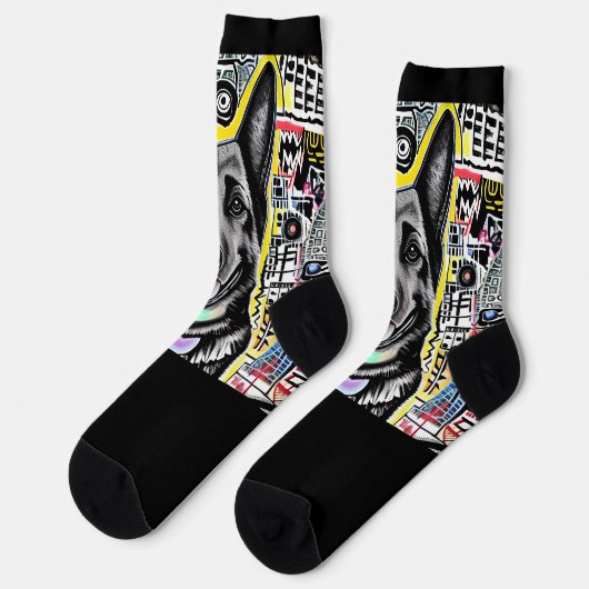 黒のグラフィック背景のドイツの羊飼い ソックス (左)