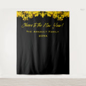 黒のゴールドボケライトで新年を祝おう タペストリー (正面)