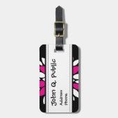 黒のショッキングピンクおよび白い花の花びらの芸術 ラゲッジタグ (正面縦)