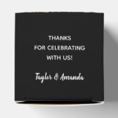 黒のスクエアハート トロピカル フラワーリング フェイバーボックス (上部)