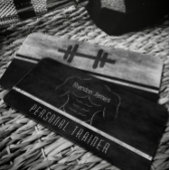 黒のパーソナルトレーナー白の筋肉の男性アウトライン 名刺