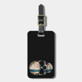 黒のフィンランドの旗のスカル ラゲッジタグ (正面縦)